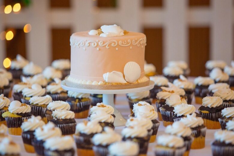 wedding, cake, cupcake, reception, dessert, marriage, frosting, love, food, wedding cake, icing, sugar, married, tiered, celebration, brown love, brown food, brown wedding, brown cake, brown dessert, brown celebrate, cake, cake, cupcake, wedding cake, wedding cake, wedding cake, wedding cake, wedding cake